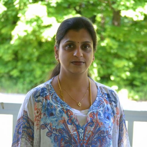 Gayathri – square Gayathri - square